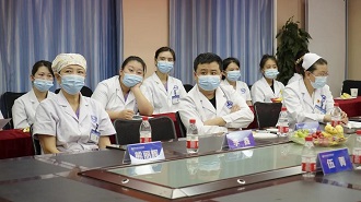 慶祝我院2021護(hù)士頒獎(jiǎng)典禮暨護(hù)士節(jié)演講比賽圓滿！