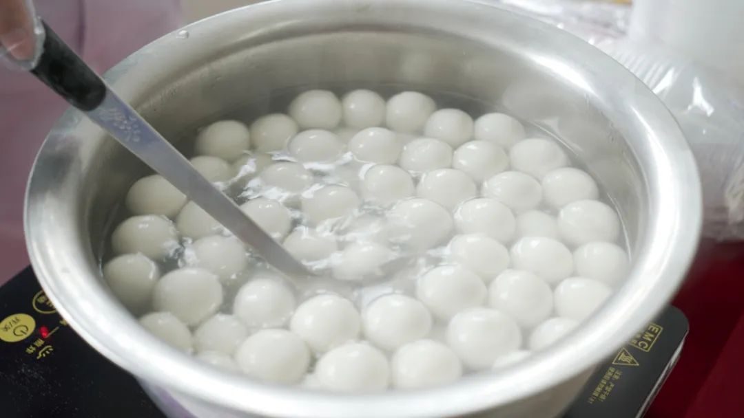 元宵佳節(jié)鬧元宵，醫(yī)患共建樂(lè)融融